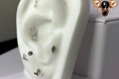 clear-gems-and-texture-curation-white-gold