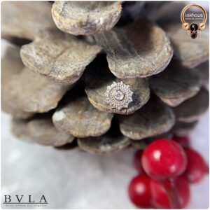 White Gold Threaded Ends