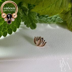 BVLA 14 Karat Rose Gold Relief Lotus.