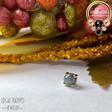 Local Natives 14 Karat Yellow Gold Prong Set Genuine Wisconsin Moonstone.