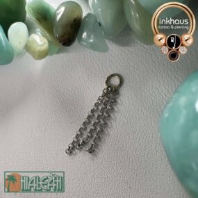 Hialeah Fine Jewellery 14 Karat White Gold Triple Rolo Chain Charm.