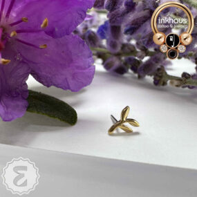 Ember 14 Karat Yellow Gold 'Flora'.