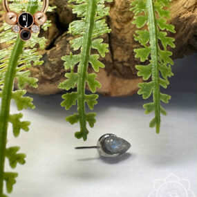 Peoples Jewelry titanium claw set bullet cut genuine rose cut Labradorite.