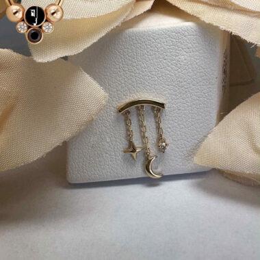 Modern Mood 14 Karat Yellow Gold Cassiopeia w/ Genuine White Diamond.